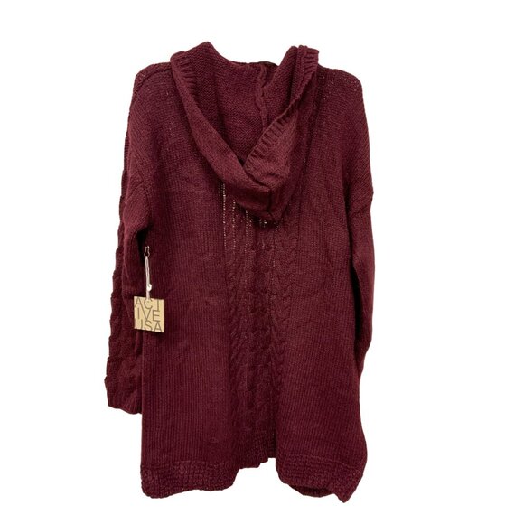 Active USA Cable Knit Cardigan - Picture 2 of 3